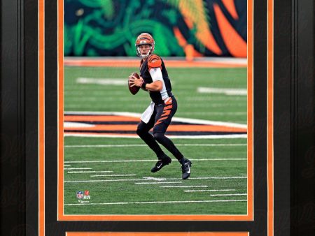 Joe Burrow in Action Cincinnati Bengals 8  x 10  Framed Football Photo Sale