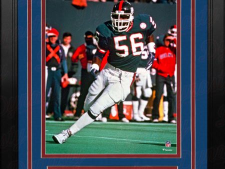 Lawrence Taylor in Action New York Giants 8  x 10  Framed Football Photo Supply